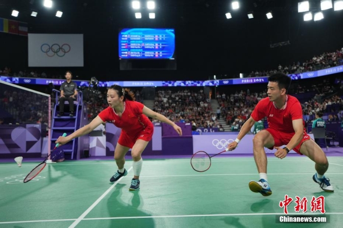 潘展乐破纪录夺冠，中国队当日再获3金跃居金牌