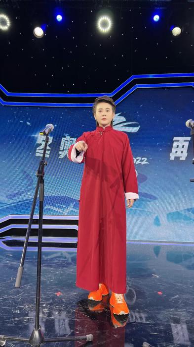 王濛冬奥会解说金句成歌名 跨界rap首秀引发热议