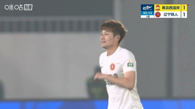 申花德比取胜领跑积分榜 升班马重庆铜梁龙登顶