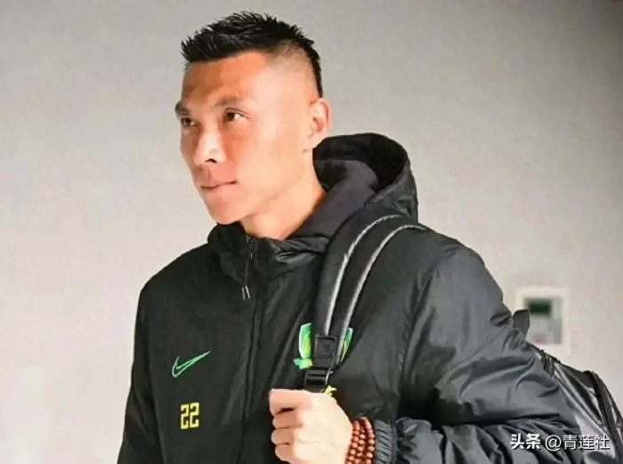 黄博文赛后直言：外教再强也难救中国足球 四次